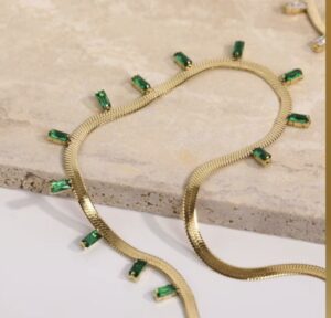 Chain With Emerald Stones TA-41