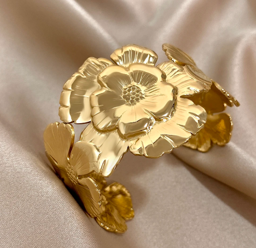 Flower Shaped Cuffs- TA20